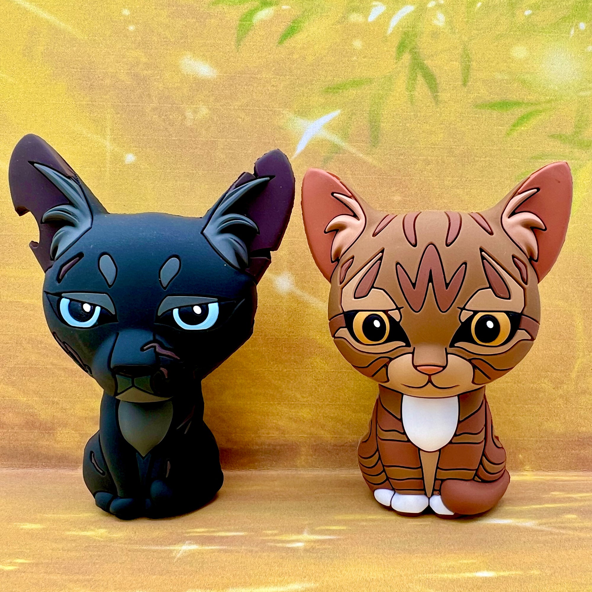 Leafpool & Crowfeather - Mini Collector Figures (Series 5) Warriors Cats Store - USA