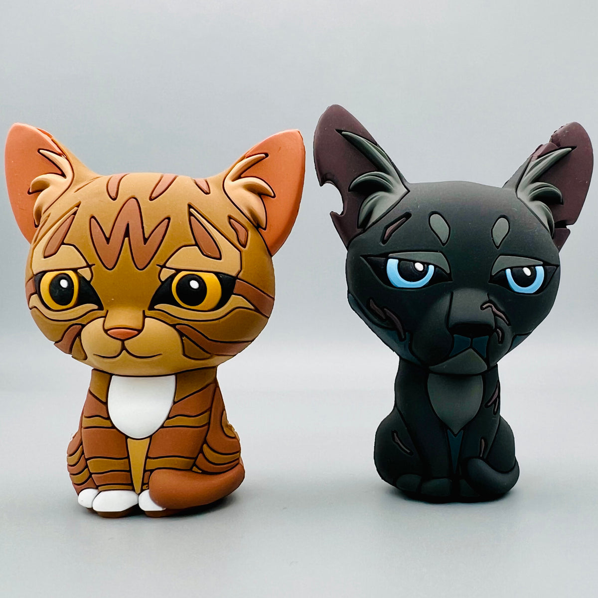 Leafpool &amp; Crowfeather - Mini Collector Figures (Series 5) Warriors Cats Store - USA