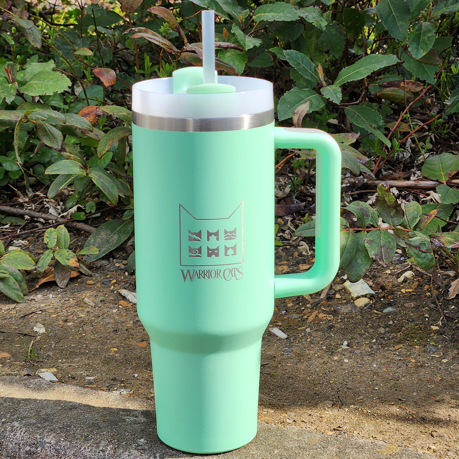 Warrior Cats Giant Travel Mug with Straw Warrior Cats Store