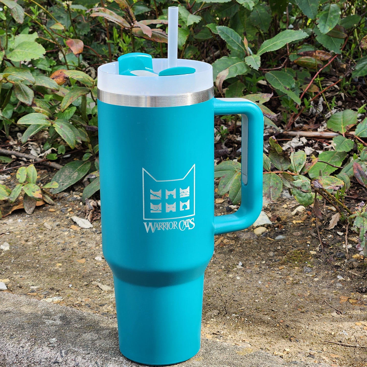 Warrior Cats Giant Travel Mug with Straw Warrior Cats Store