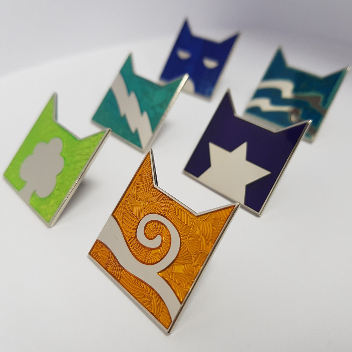 Collector&#39;s SkyClan Pin Badge Warriors Cats Store - USA