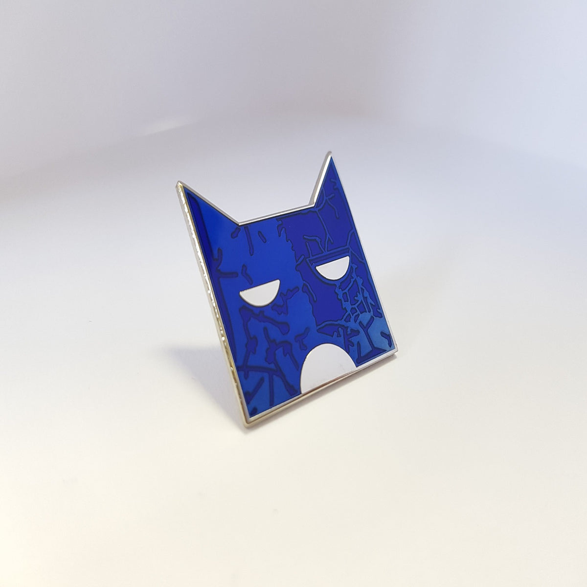 Collector's ShadowClan Pin Badge Warriors Cats Store - USA