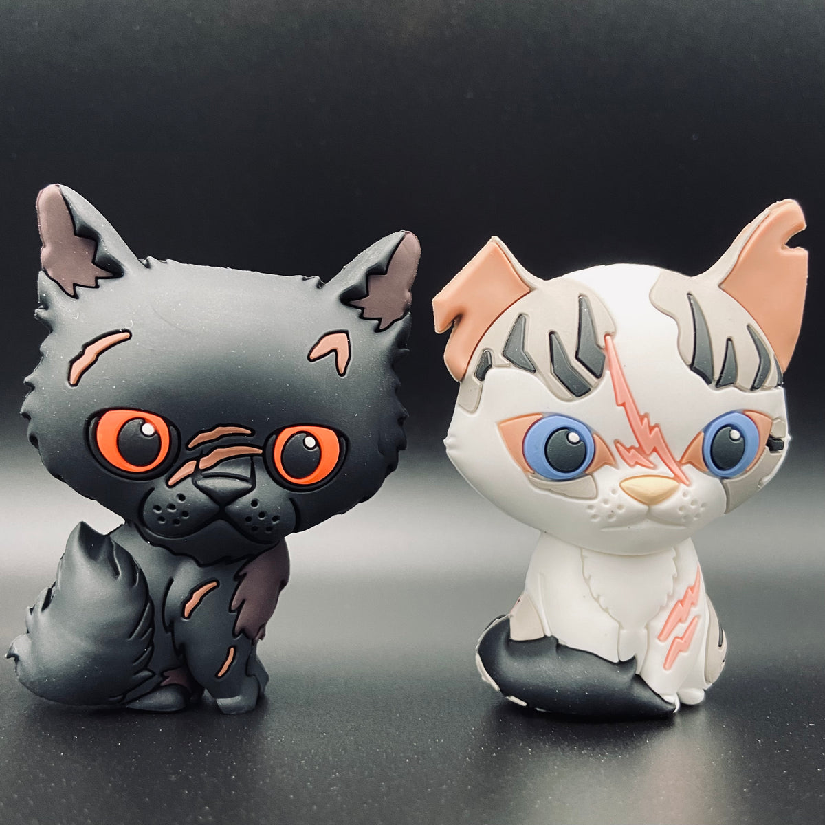 Yellowfang & Ivypool - Mini Collector Figures (Series 3) Warrior Cats Store