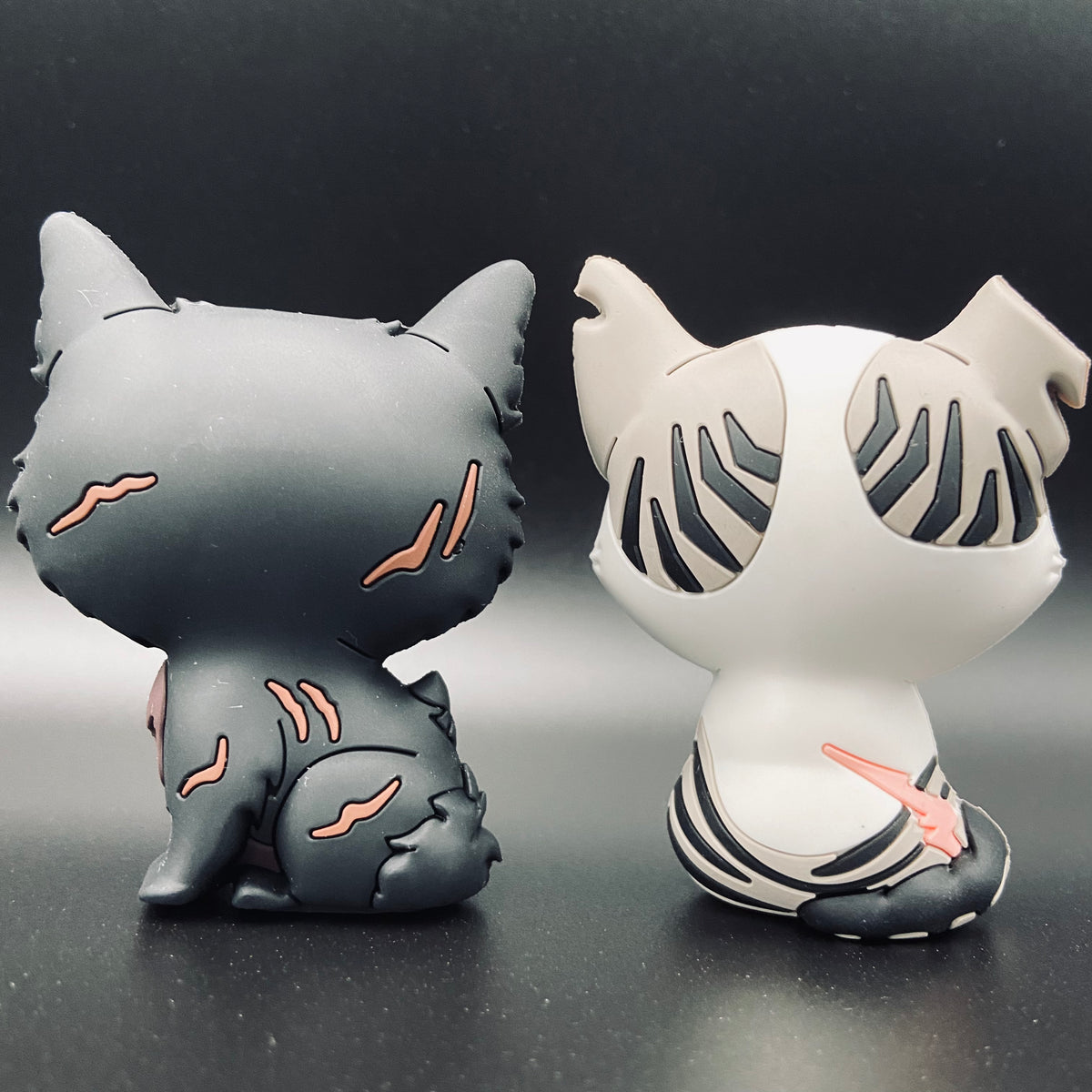 Yellowfang & Ivypool - Mini Collector Figures (Series 3) Warrior Cats Store